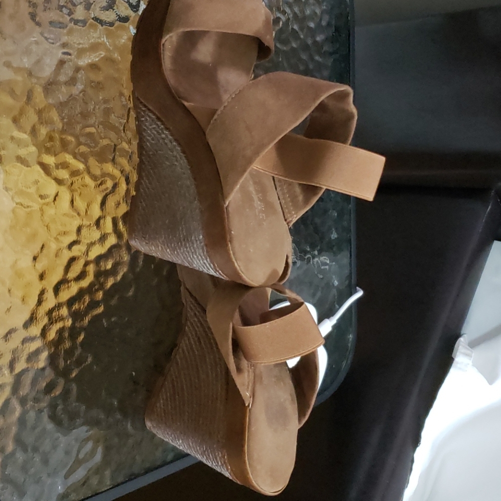 PLATFORM SANDALS 👡 - Picture 2 of 5